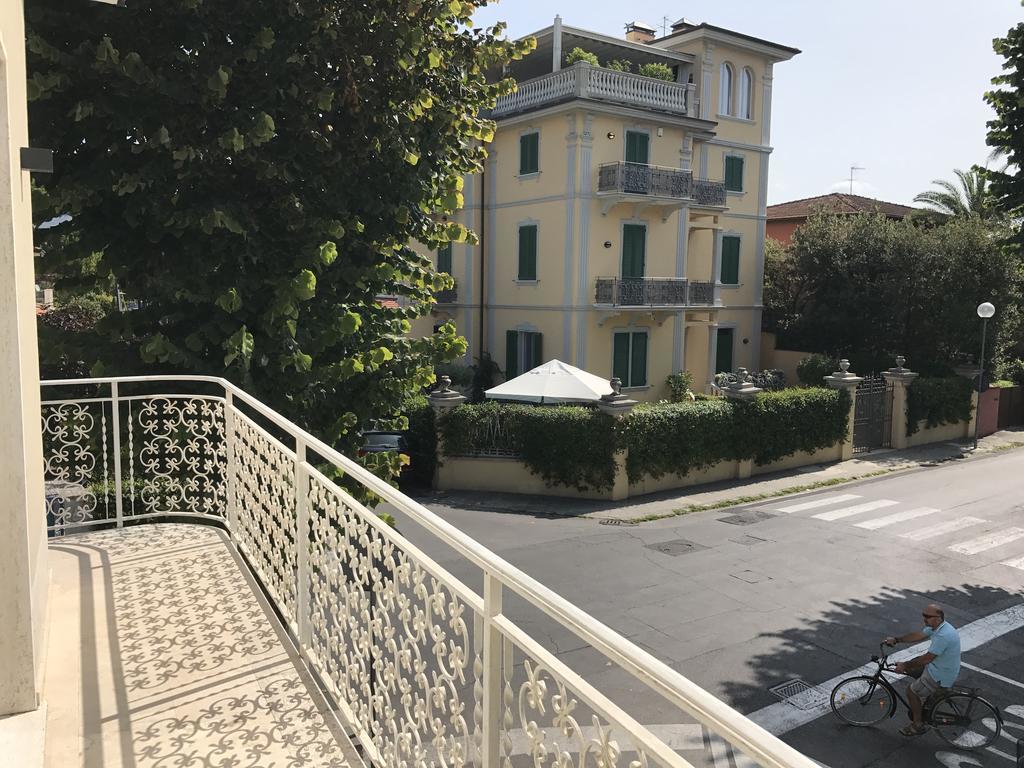 Stunning Apartment 300Mt By The Sea Forte Dei Marmi Cameră foto