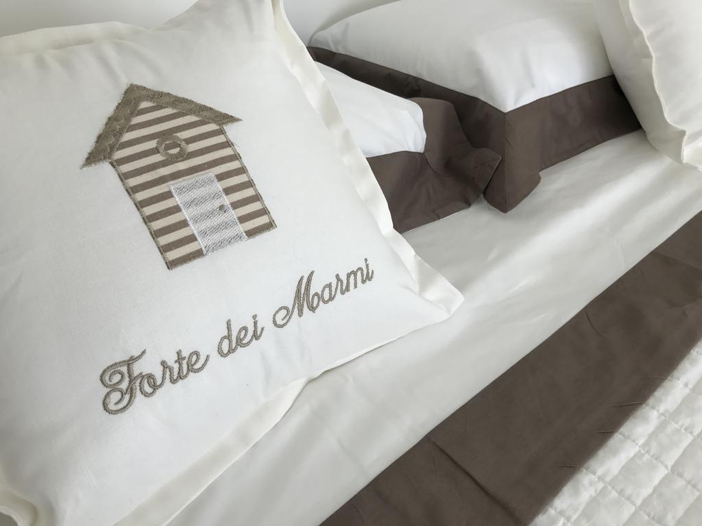 Stunning Apartment 300Mt By The Sea Forte Dei Marmi Cameră foto